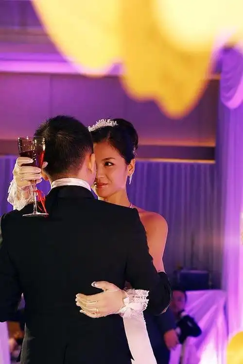 幸福刘涛新年披嫁衣婚礼温馨浪漫惹人泪组图