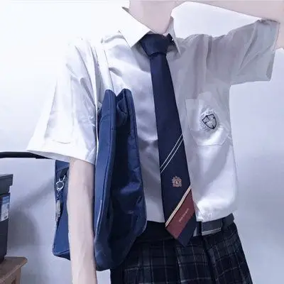 冷澈小清新校服小哥哥头像lzw