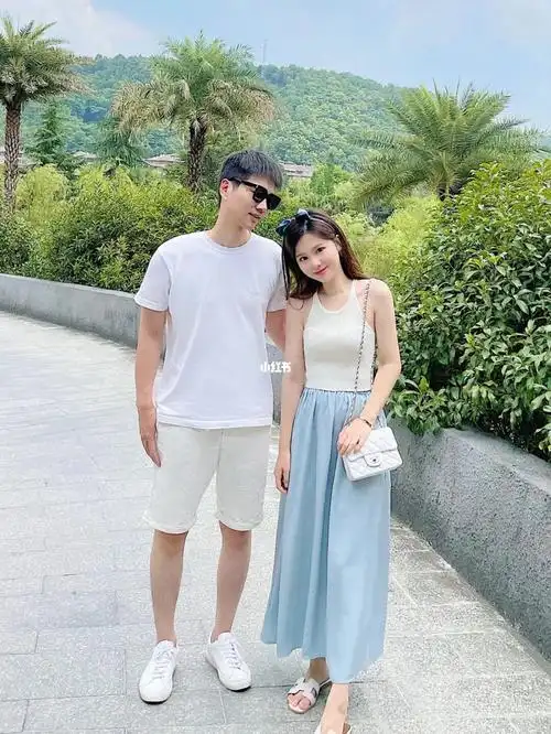 178&163情侣穿搭| 有你在就是幸福的模样_情侣穿搭_ootd_穿搭