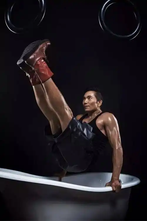 "金牌坏蛋"邹兆龙:"揍过"成龙,甄子丹等无数大腕的功夫巨星