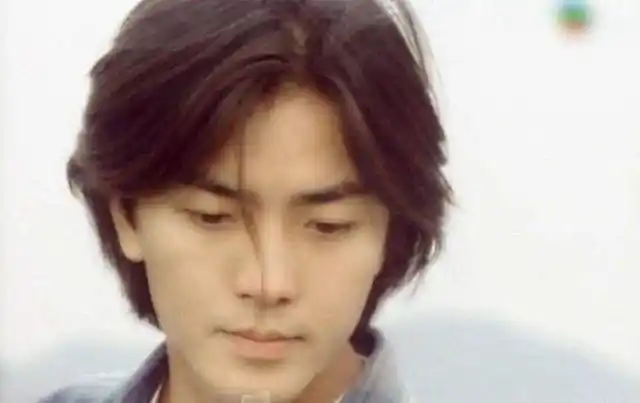 年轻时的郑伊健,神仙颜值