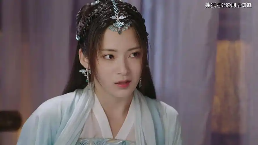 原创花好月又圆开播流水线甜宠剧女主李庚希长相被吐槽路人脸