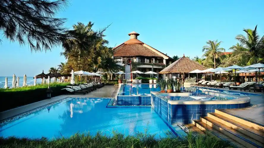 奢华现代室内游泳池宽屏壁纸高清大图预览1920x1080_设计创意下载_美