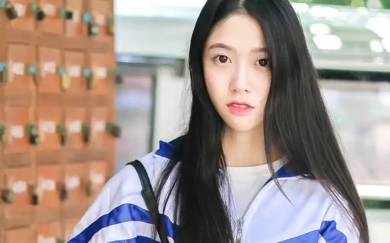 校花美女学生校服清新唯美写真图片壁纸