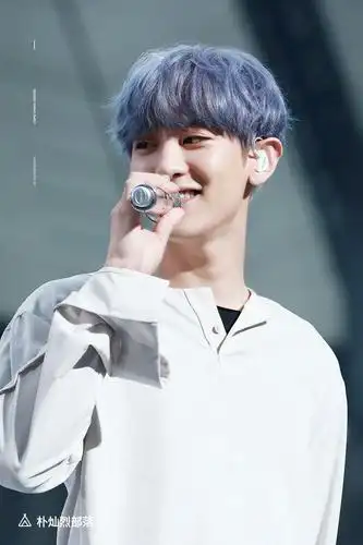 【朴灿烈】【美图】超级贴心的你呀