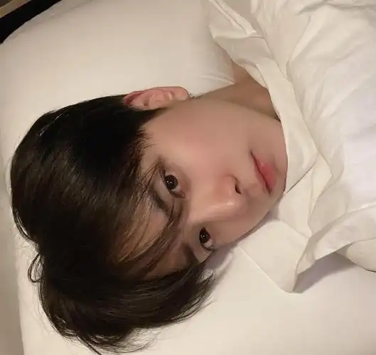 有无那种女友视角拍的男友的照片❓疯狂收图谢uu们