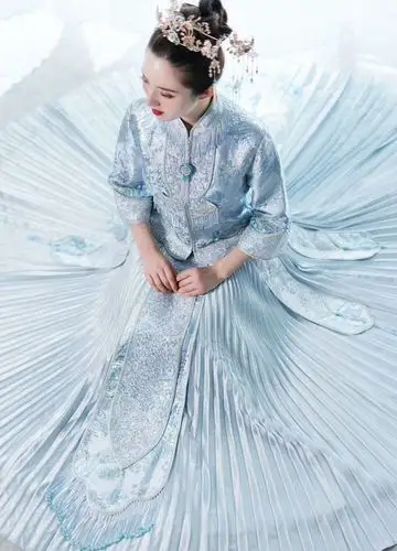 【婚纱租赁】华丽中式冰蓝秀禾服