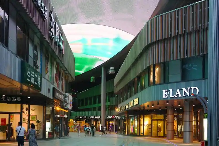 夜拍苏州工业园区圆融时代广场