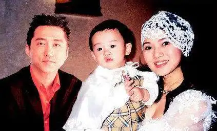 伊能静孕前绯闻一直 哈林的怀疑换来离异开场演员