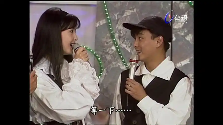 周慧敏,张卫健逗趣,周慧敏真女神,张卫健太逗了(超清)_哔哩哔哩 (゜