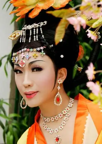 李玉刚凌晨发微博, 内容令人揪心, 网友: 保重身体, 节哀顺变!