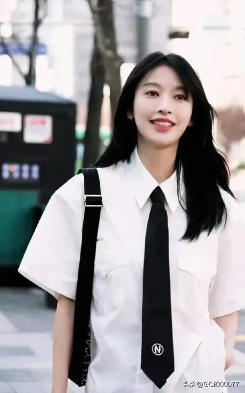 明星图片张俪_网易订阅