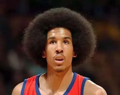 nba球星爆炸头哪家强? 科比最帅, 奥胖像刺猬, 第一还得是他!