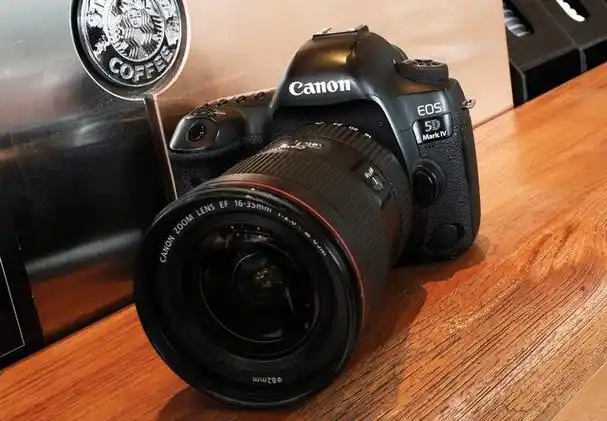 明星全幅单反佳能5d4为何受摄影爱好者欢迎