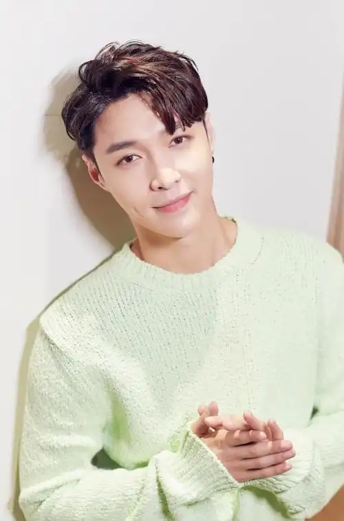 张艺兴exo成员no32,高清图片,手机壁纸