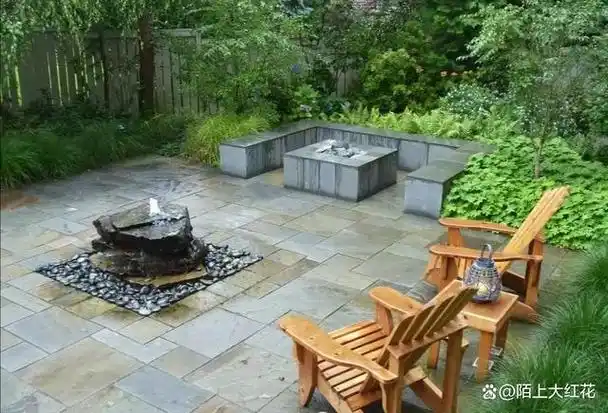 在景观设计中,水景已经占据了很重要的地位.