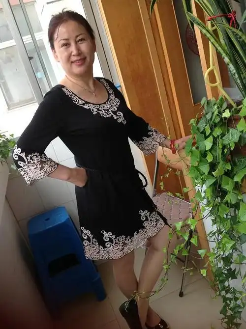 55岁离异女征婚照片(id:69202664)_山西大同征婚交友_珍爱网