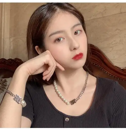 ck施华洛世奇锆王一博同款珍珠项链邓紫棋字母手链套装链条拼接锁骨链