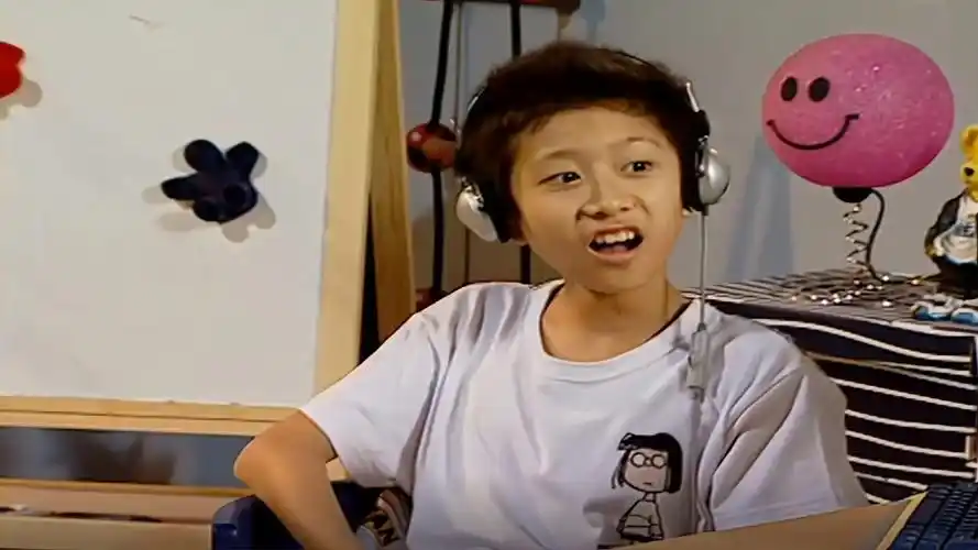 家有儿女刘星考砸了老妈进屋算账