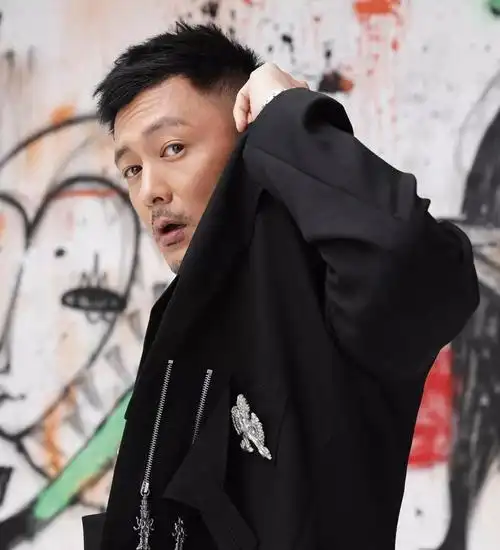 no19余文乐发型集