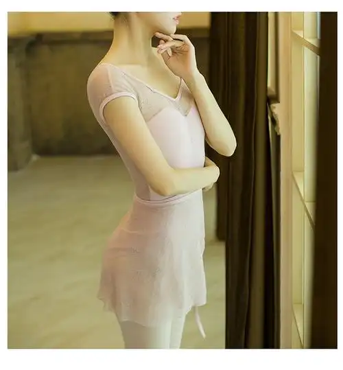 芭蕾舞练功服女舞蹈连体服蕾丝形体服大人紧身芭蕾舞服套装体操服梦幻