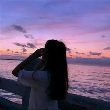 女生微信头像唯美背影