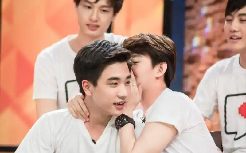 泡芙和明明-堆糖,美好生活研究所