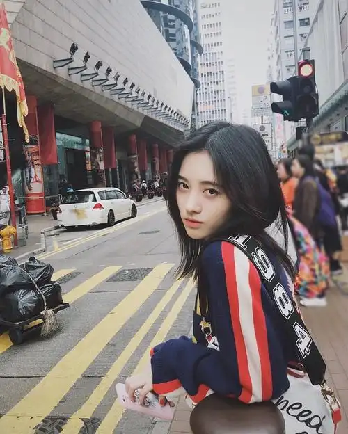 我来搜刮各位手里的短发鞠照片了