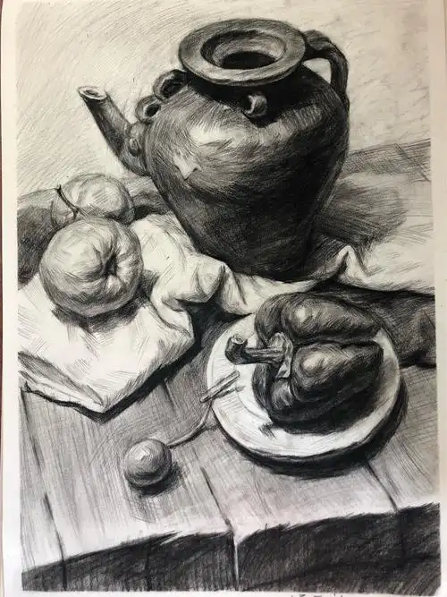 10.5号二班素描静物作业