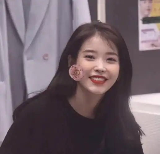 iu头像我只是一个李知恩而已