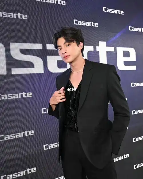 gulfkanawut  7115#biggulf的足球