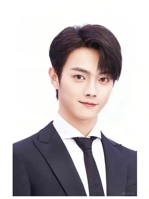 许凯证件照合集