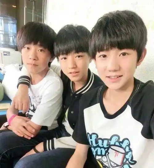 tfboys出道8年千玺提名影帝王源音乐受认可王俊凯出演英雄