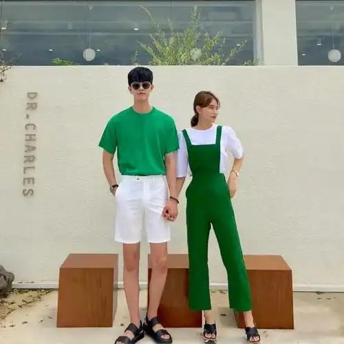 原创身高156小个子跟183男友情侣装搭配,显高时尚气质,秀恩爱很高级