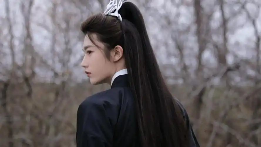 孙滢皓黑白双侠大片狠狠被ixform孙滢皓的古装造型惊