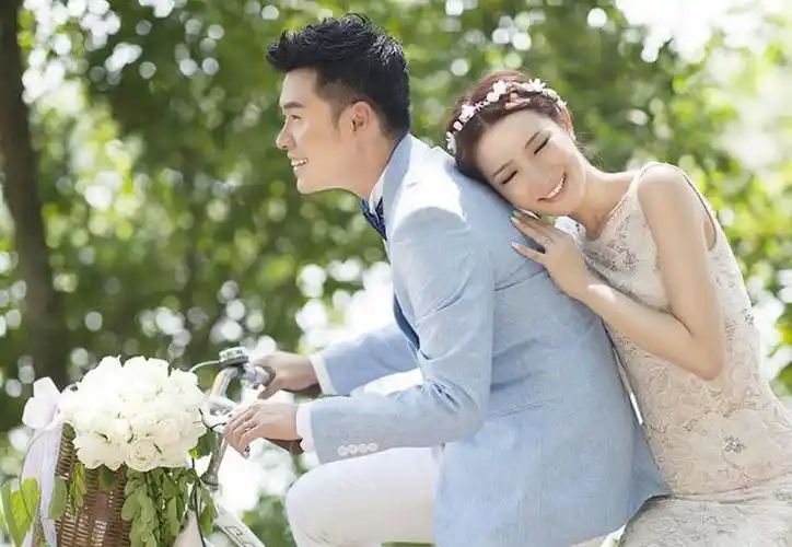 陈赫结婚照 资料图