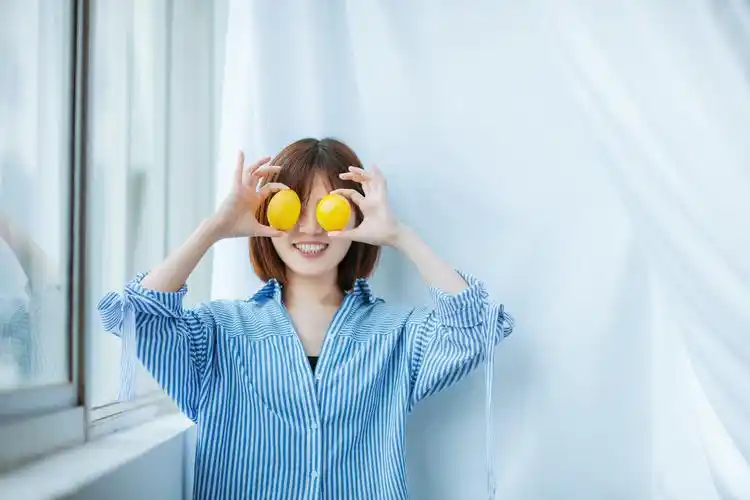 抓了个夏天的小尾巴,庆幸脸上的笑容也依然很灿烂