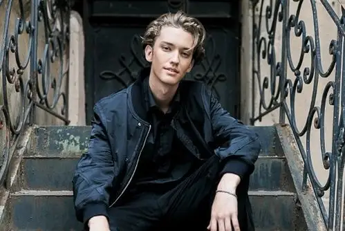 芭蕾王子julianmackay漫画里走出来的美少年