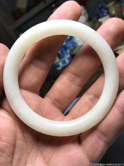 清代和田白玉手镯