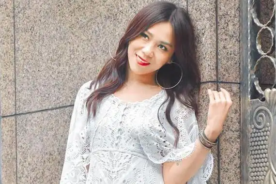 现在蔡健雅承认和约翰分手,媒体和粉丝都挺吃惊的,蔡健雅给出了回答