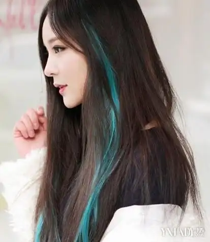 女生挑染头发发型艳丽颜色助你出众