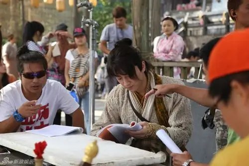 神雕侠侣花絮照陈晓片场不幸挨打龇牙咧嘴