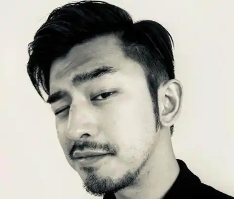 6位男星留胡子照片魅力四射men到飞起