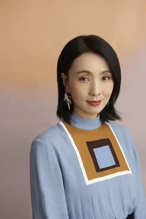 演员陶虹演绎longchamp珑骧2020秋冬系列