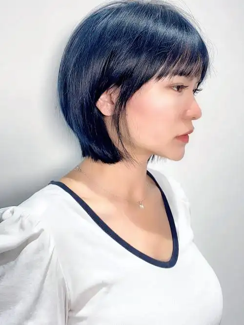 蓝黑色时尚潮流短发