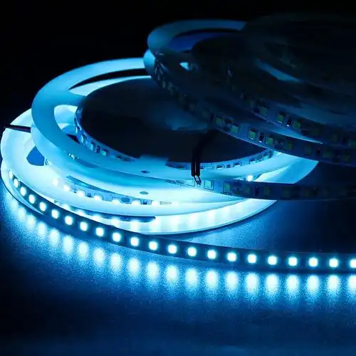 12v smd2835 120led/m 冰蓝色 ip20 8毫米 led 灯条