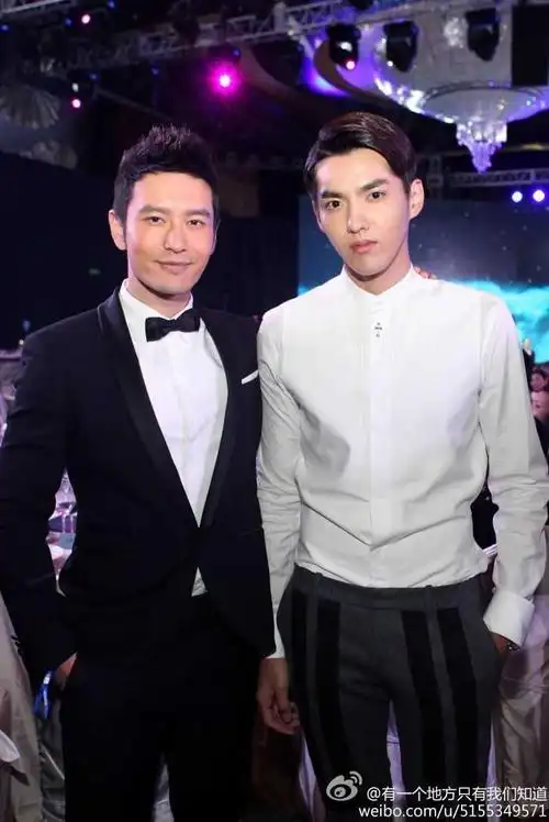 吴世勋与吴亦凡的颜值对比如何