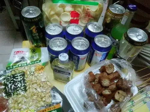 毕业后我们可能只会假装喝醉