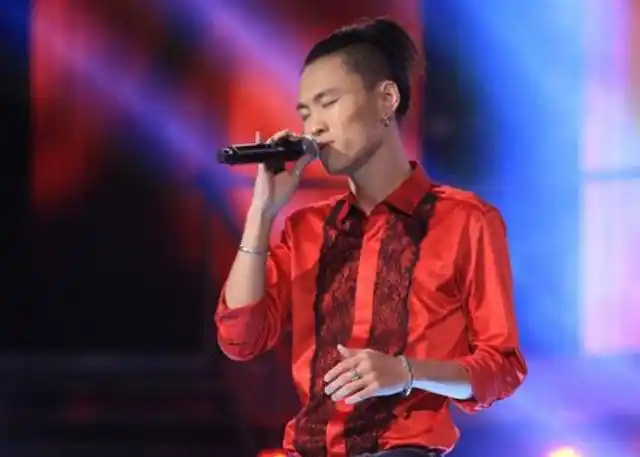 不过,打败他的是《中国好声音》第一季的冠军梁博