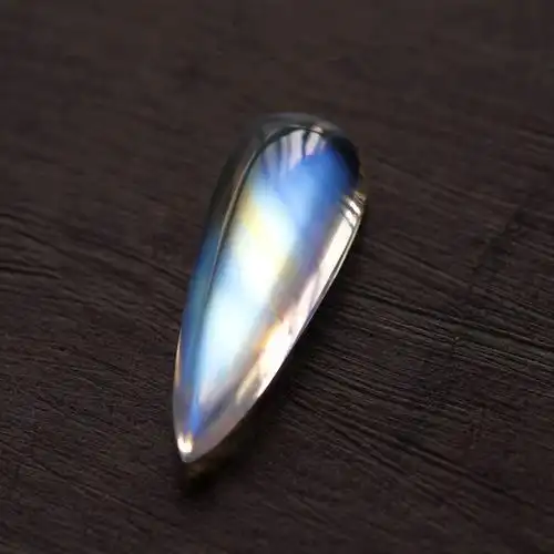 月光石什么人不能戴-第3张图片-创女网